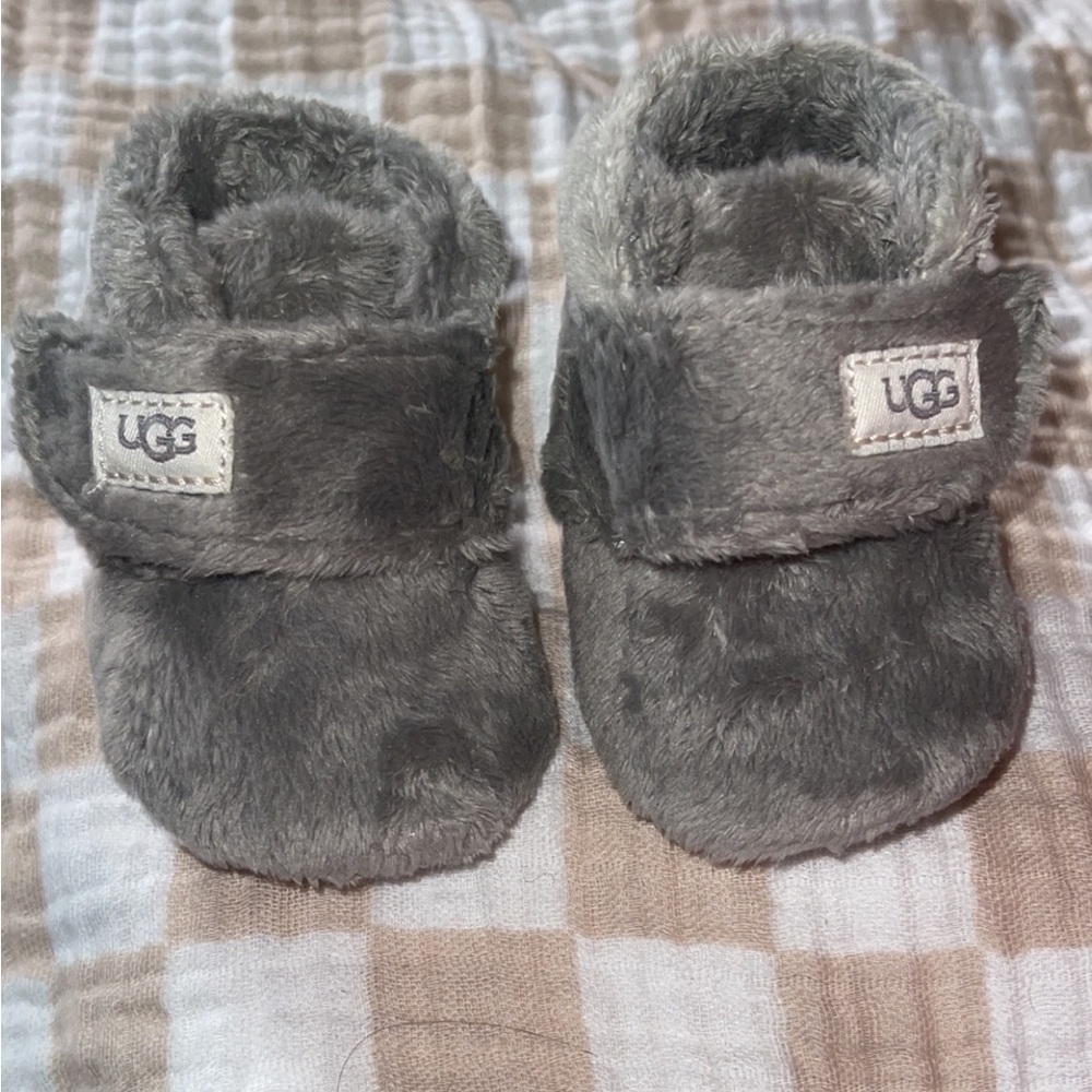 Baby UGG